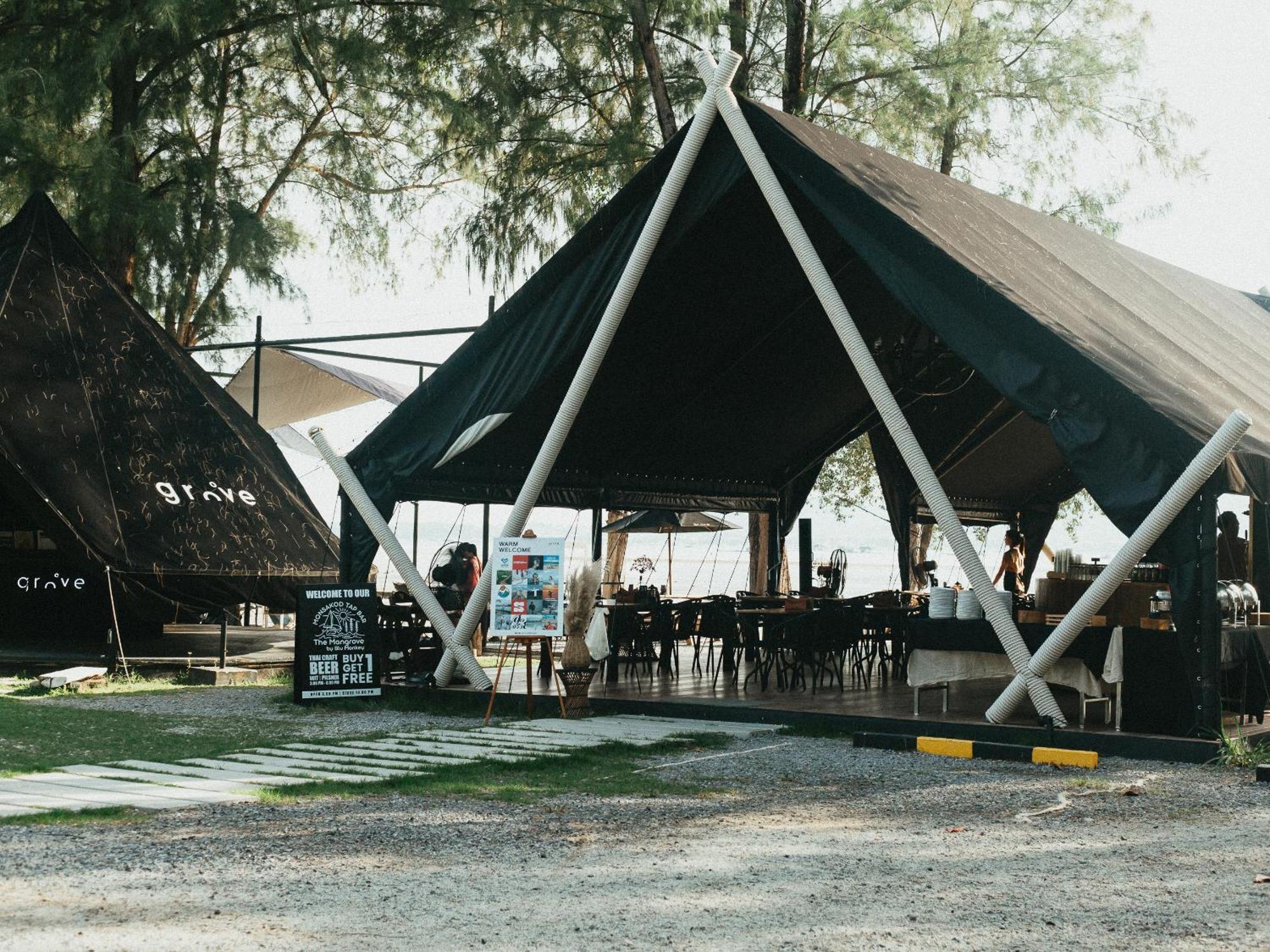 The Mangrove By Blu Monkey Hotel Cape Panwa Exterior photo